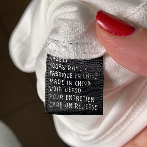 Pearl Embroidered Top Short Sleeve with undershirt - Picture 6 of 7